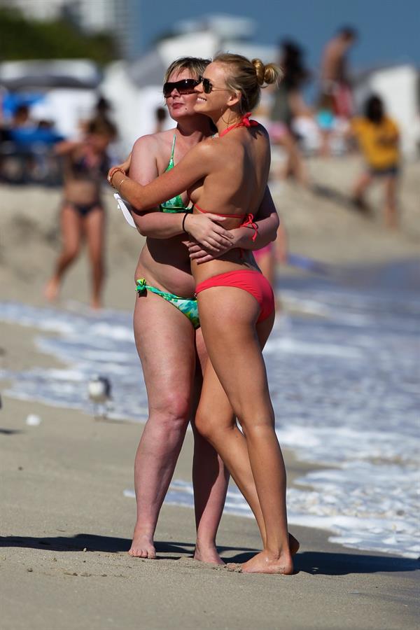 Anne Vyalitsyna bikini candids in Miami 11/22/12 