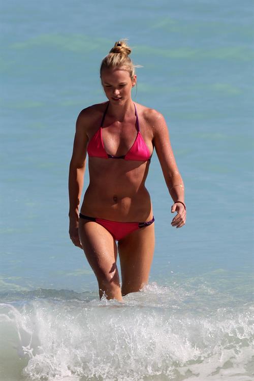 Anne Vyalitsyna bikini candids in Miami 11/23/12 