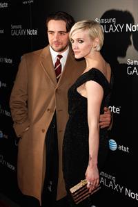 Ashlee Simpson Samsung and AT&T fashion take note studio on February 14, 2012