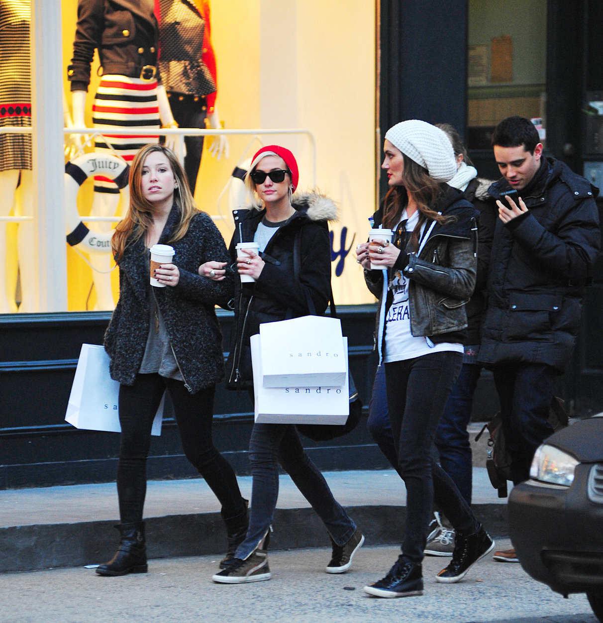 Ashlee Simpson shopping in NYC 1/6/13  