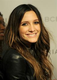 Ashlee Simpson at Max Azria Spring Collection on September 10, 2010