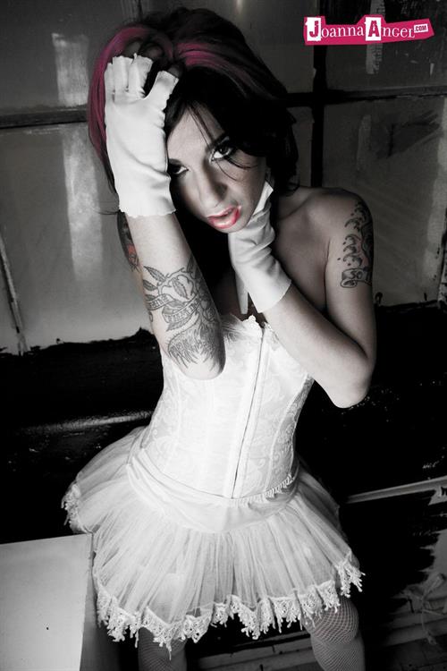 Joanna Angel