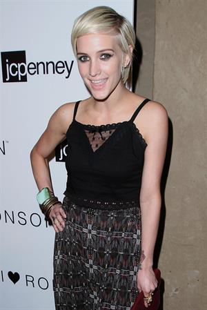Ashlee Simpson I Heart Ronson Collection in Los Angeles on June 21, 2011