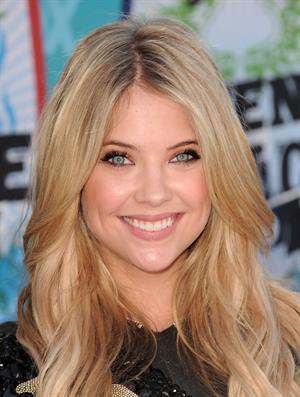 Ashley Benson attends the 2010 Teen Choice Awards at Gibson Amphitheatre on August 8 