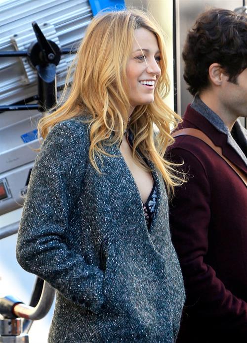 Blake Lively The Set of Gossip Girl in New York - October 11, 2012 
