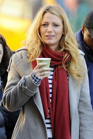 Blake Lively The Set of Gossip Girl in New York - October 11, 2012 