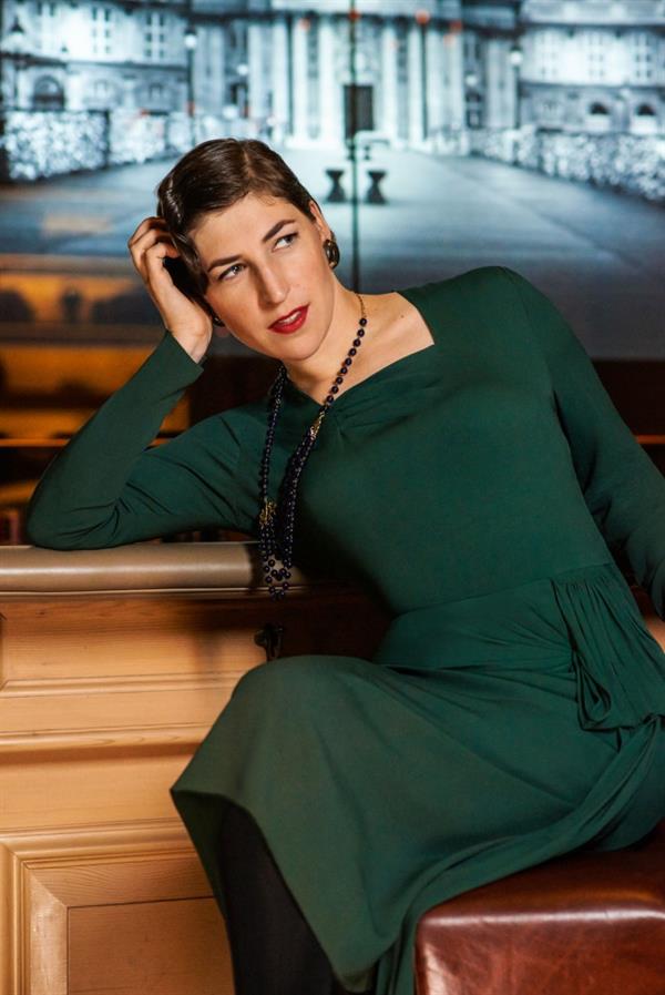 Mayim Bialik