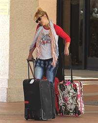 Britney Spears at a fast food restaurant in Calabasas 11/10/12 