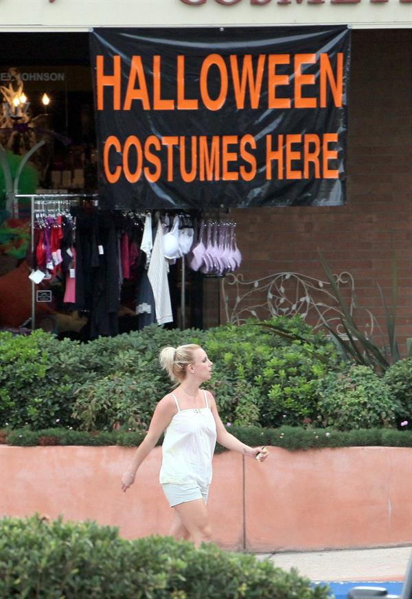 Britney Spears visits a Halloween store in Calabasas 10/7/12 