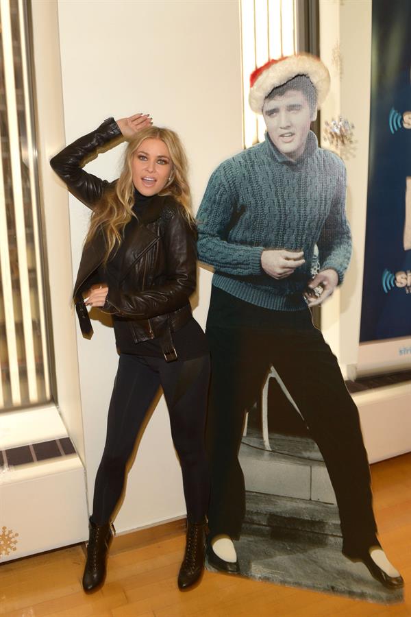 Carmen Electra Enters the Sirius M Studios in New York 05.12.12 