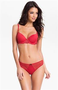 Mayra Suárez in lingerie