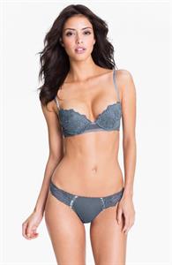 Mayra Suárez in lingerie