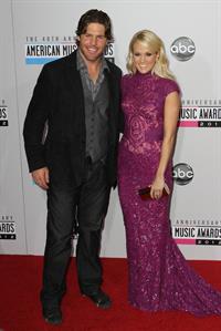 Carrie Underwood American Music Awards (November 18, 2012) 