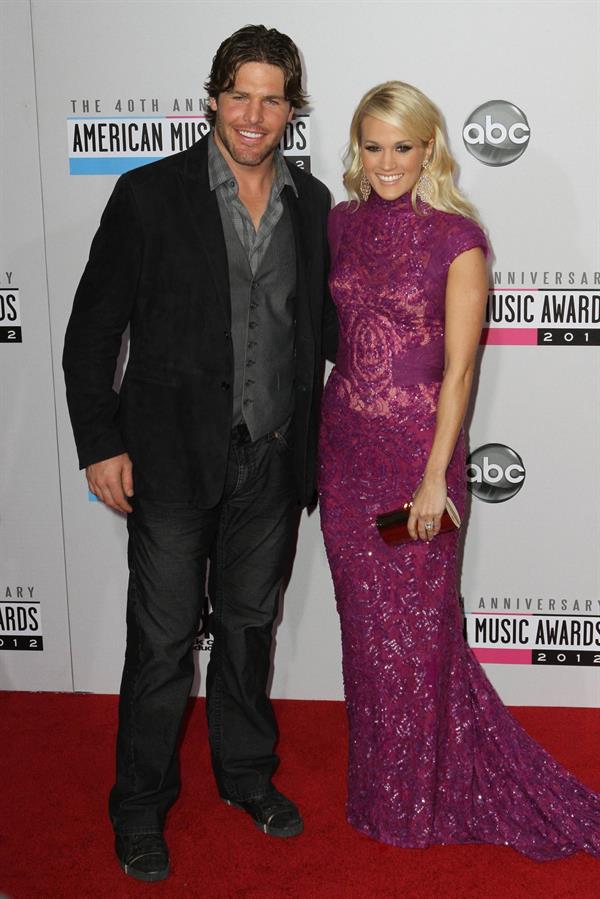 Carrie Underwood American Music Awards (November 18, 2012) 