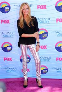 Cat Deeley - 2012 Teen Choice Awards in Universal City (July 22, 2012)