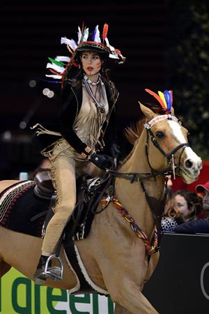 Charlotte Casiraghi Gucci Paris Masters 2012 - Day 2 (Dec 1, 2012) 