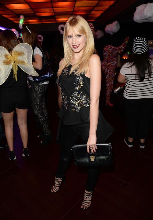 Claudia Lee Fresh-Tops #SELENATORHEAVEN Selena Gomez Concert Viewing Party (November 6, 2013) 