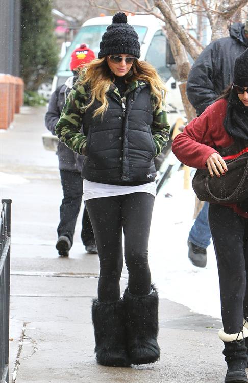 Daisy Fuentes Christmas shopping in Aspen 12/24/12 