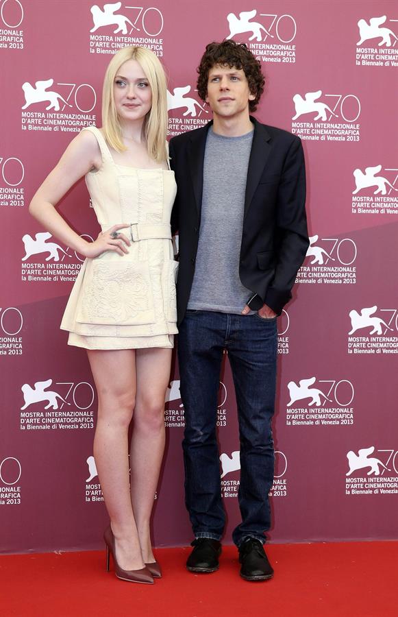 Dakota Fanning - Night Moves photocall VFF 8/31/13