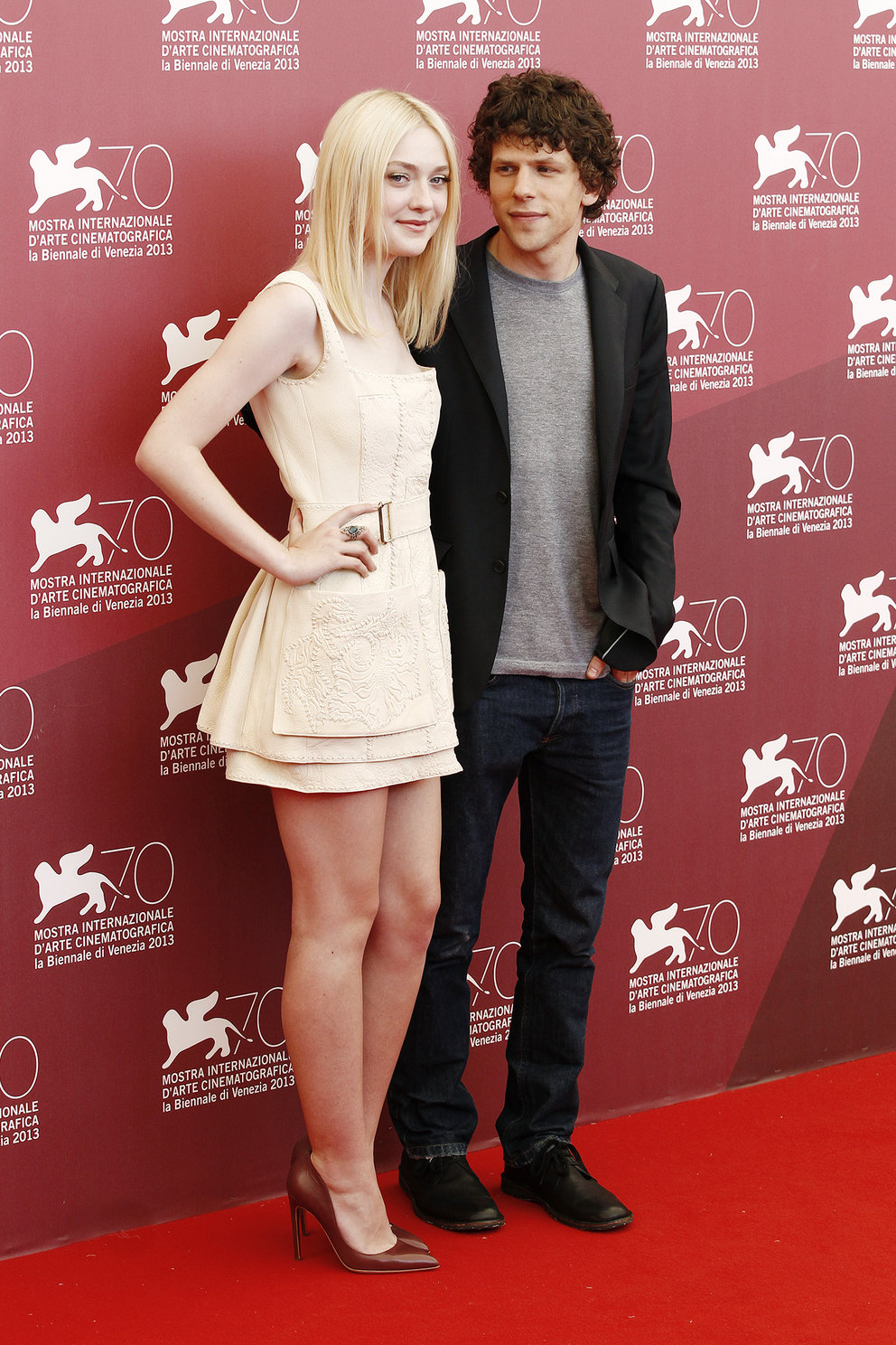 Dakota Fanning - Night Moves photocall VFF 8/31/13