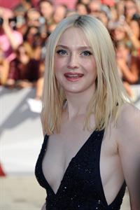Dakota Fanning - Night Moves Premiere VFF 8/31/13
