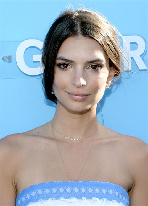 Emily Ratajkowski