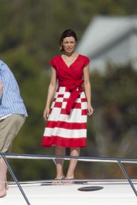 Dannii Minogue swimsuit photoshoot candids in Miami in January, 2011