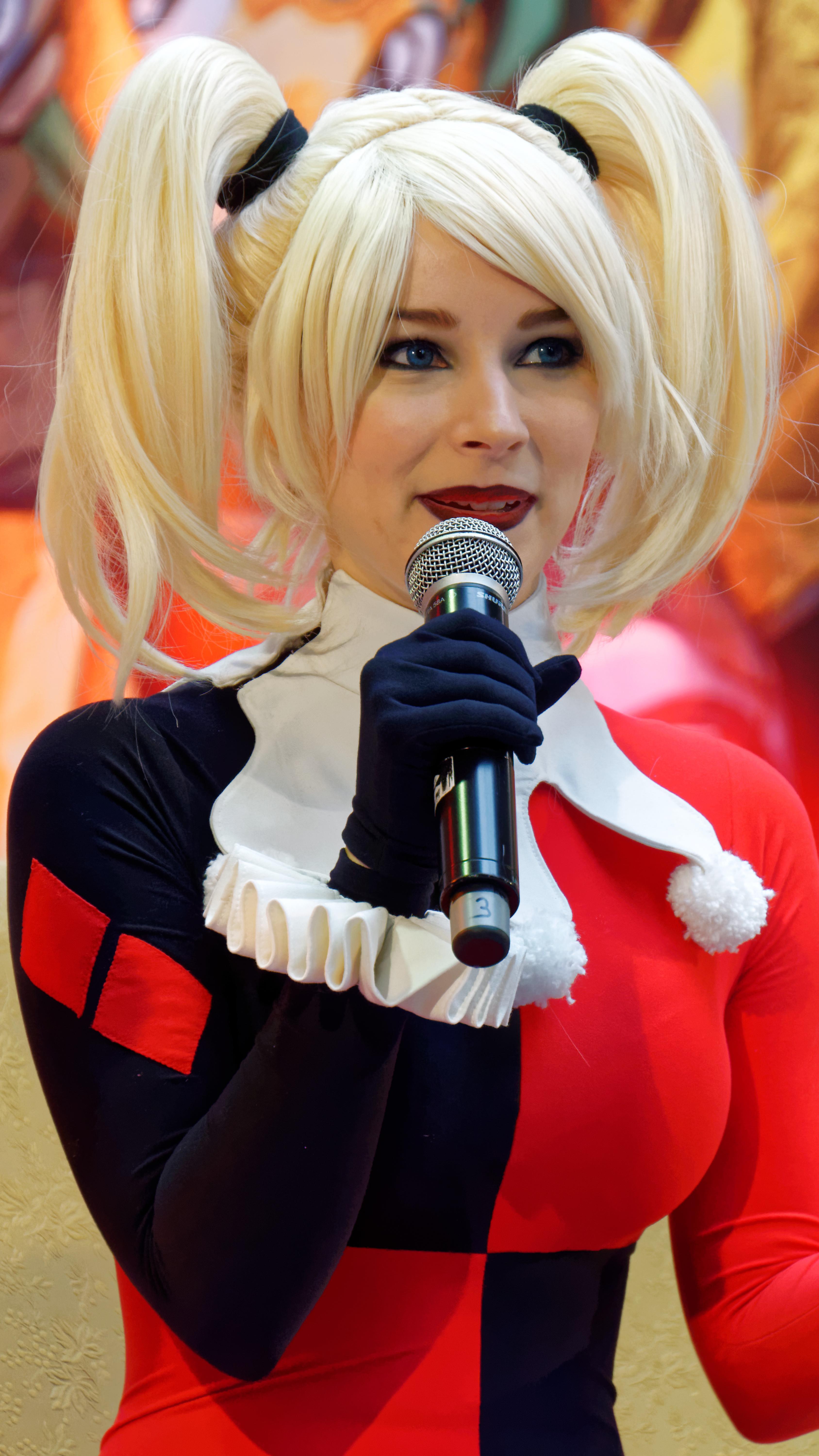 Enji Night as Harley Quinn