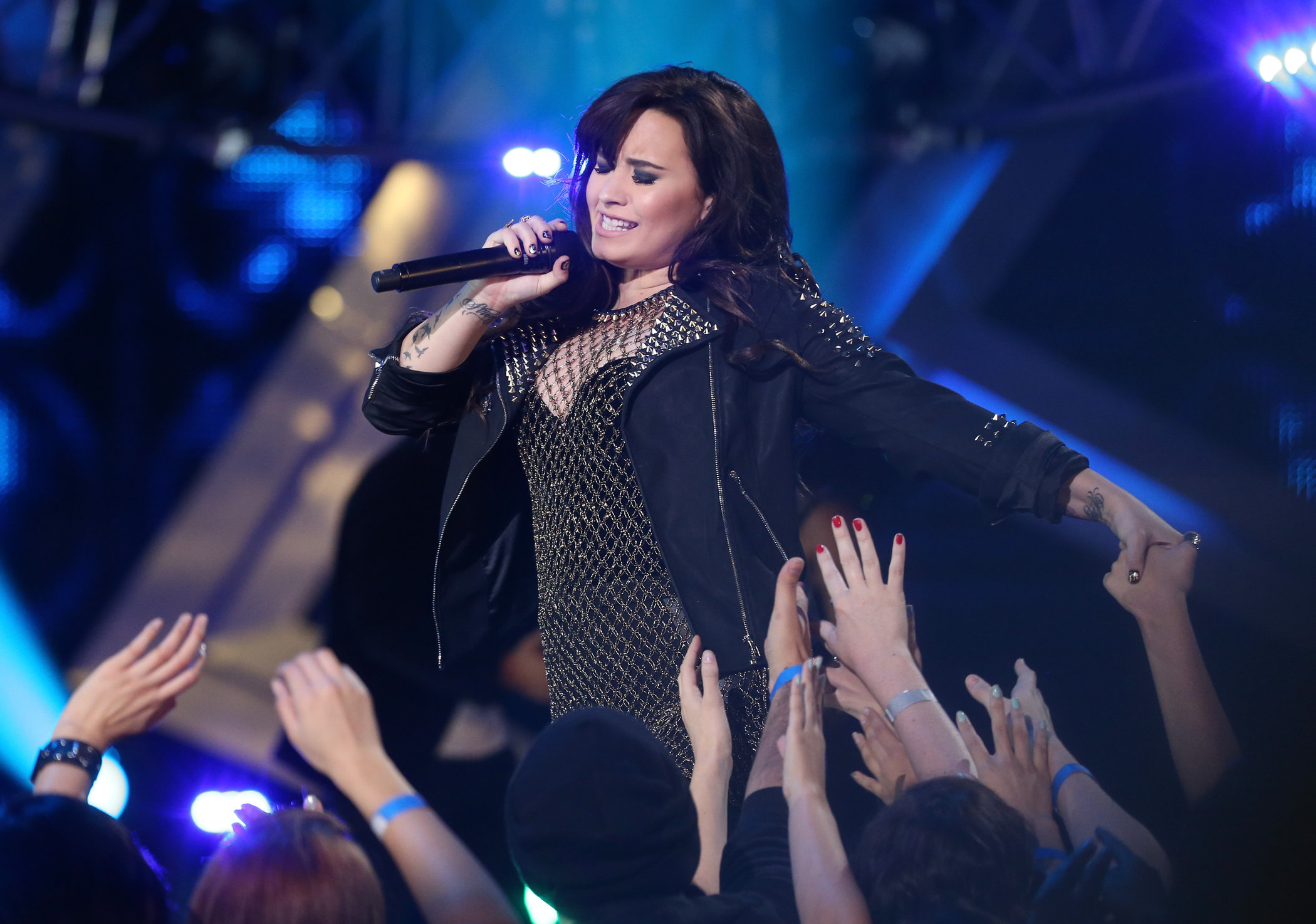 Demi Lovato VH1 Divas 2012 in Los Angeles 12/16/12 