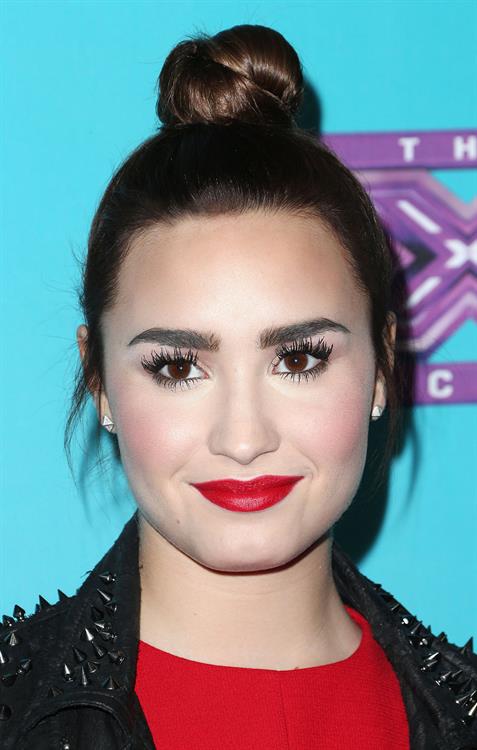 Demi Lovato The Factor finalists party in LA 11/5/12