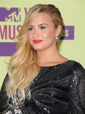 Demi Lovato - MTV Video Music Awards in Los Angeles - September 6, 2012