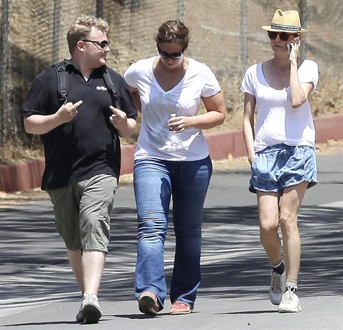 Diane Kruger Taking a Sunday stroll in Hollywood 11.08.13 