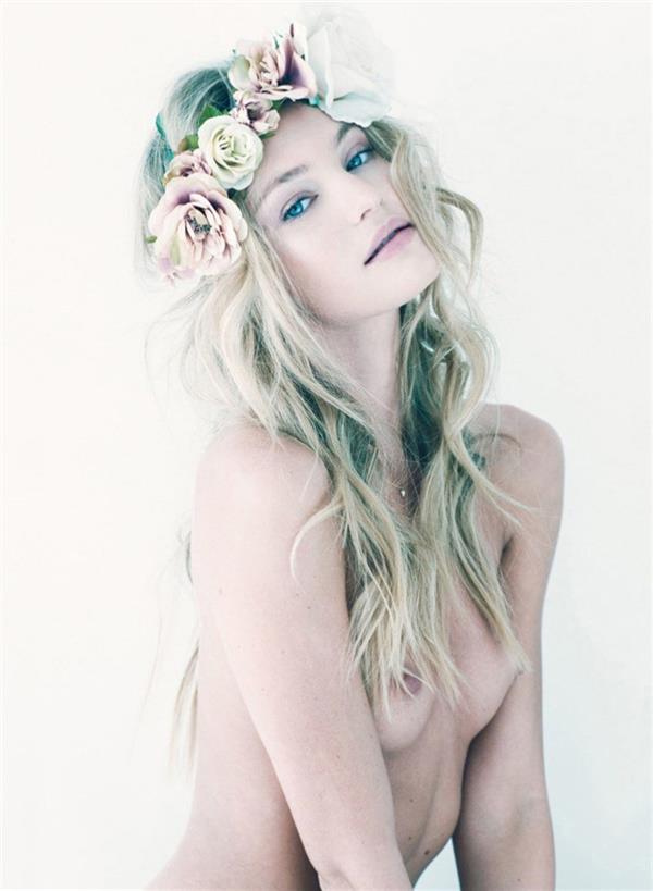 Candice Swanepoel - breasts
