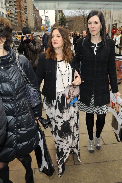 Drew Barrymore - Arrives at the New York City Ballet's Annual Luncheon Benefit (07.02.2013) 