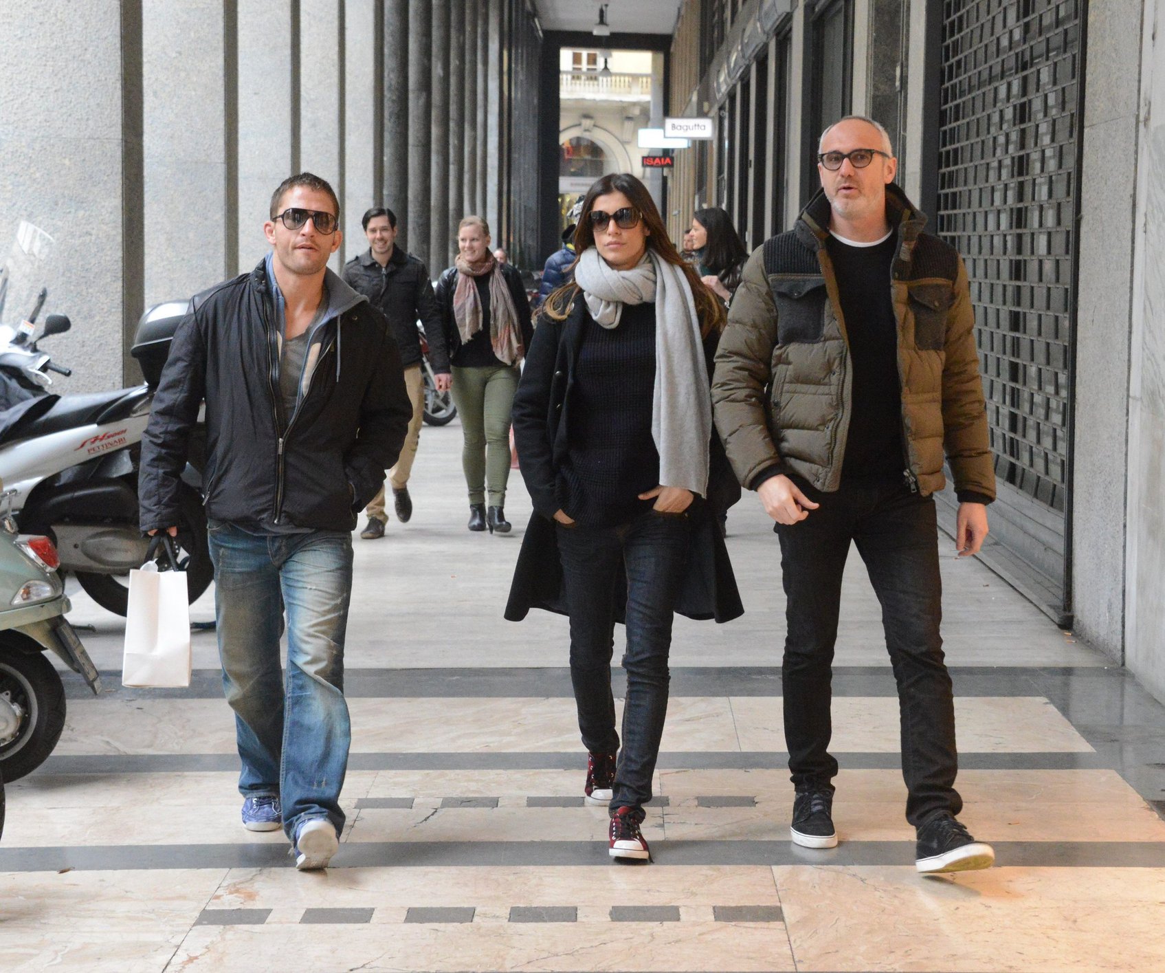 Elisabetta Canalis Pictures Elisabetta Canalis out and about in Milan (29.03.2013)