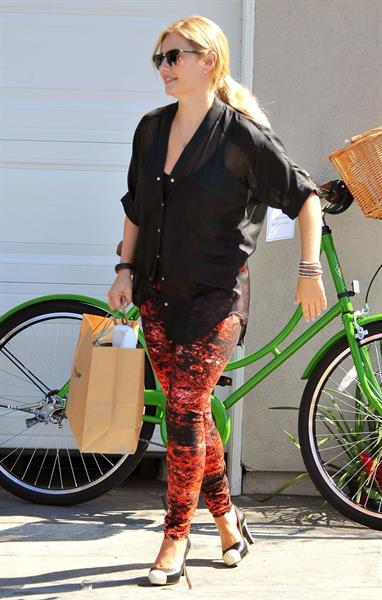 Elisha Cuthbert - Leaving a party in Brentwood - August 12, 2012