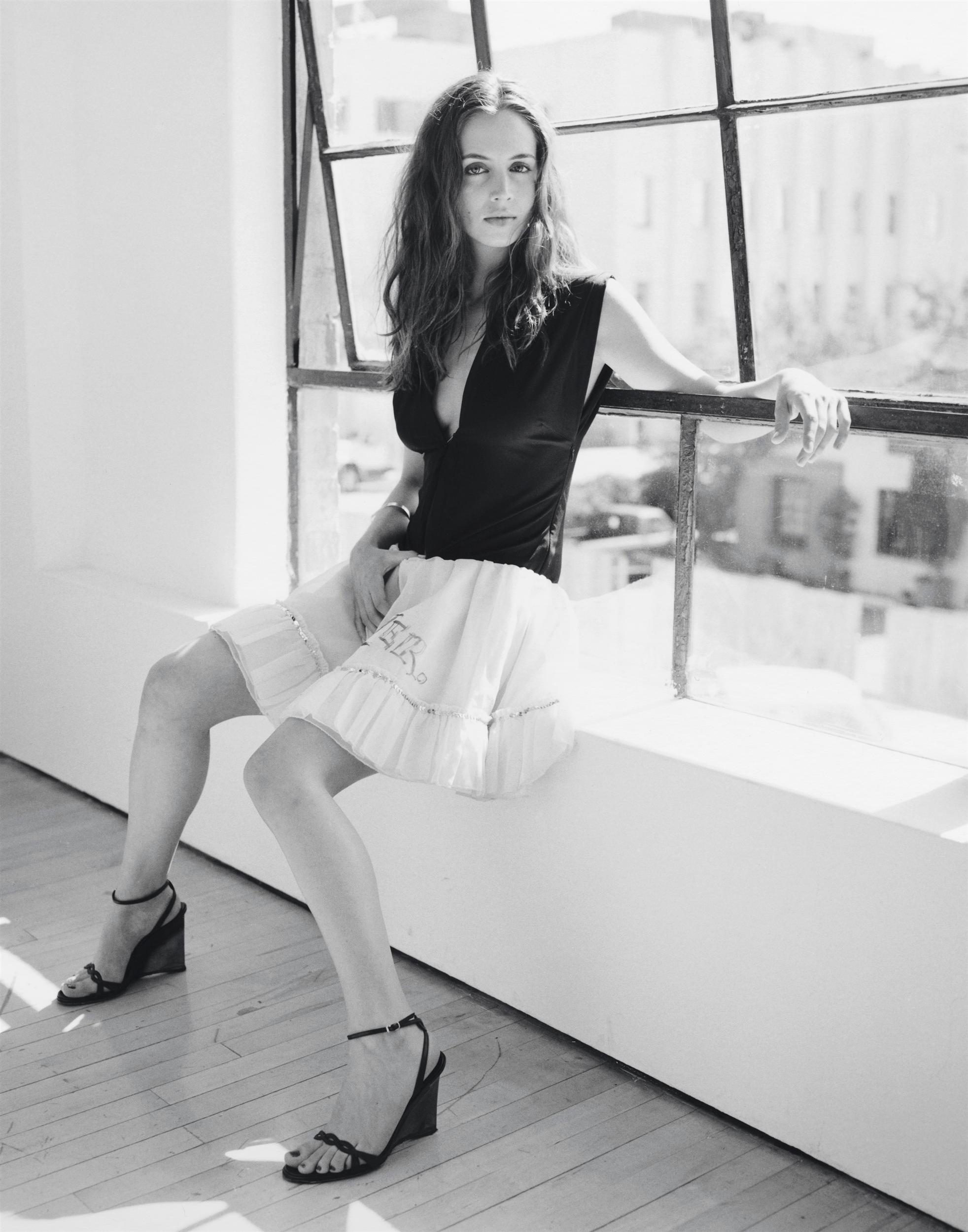 Eliza Dushku - Isabel Snyder photoshoot 2002