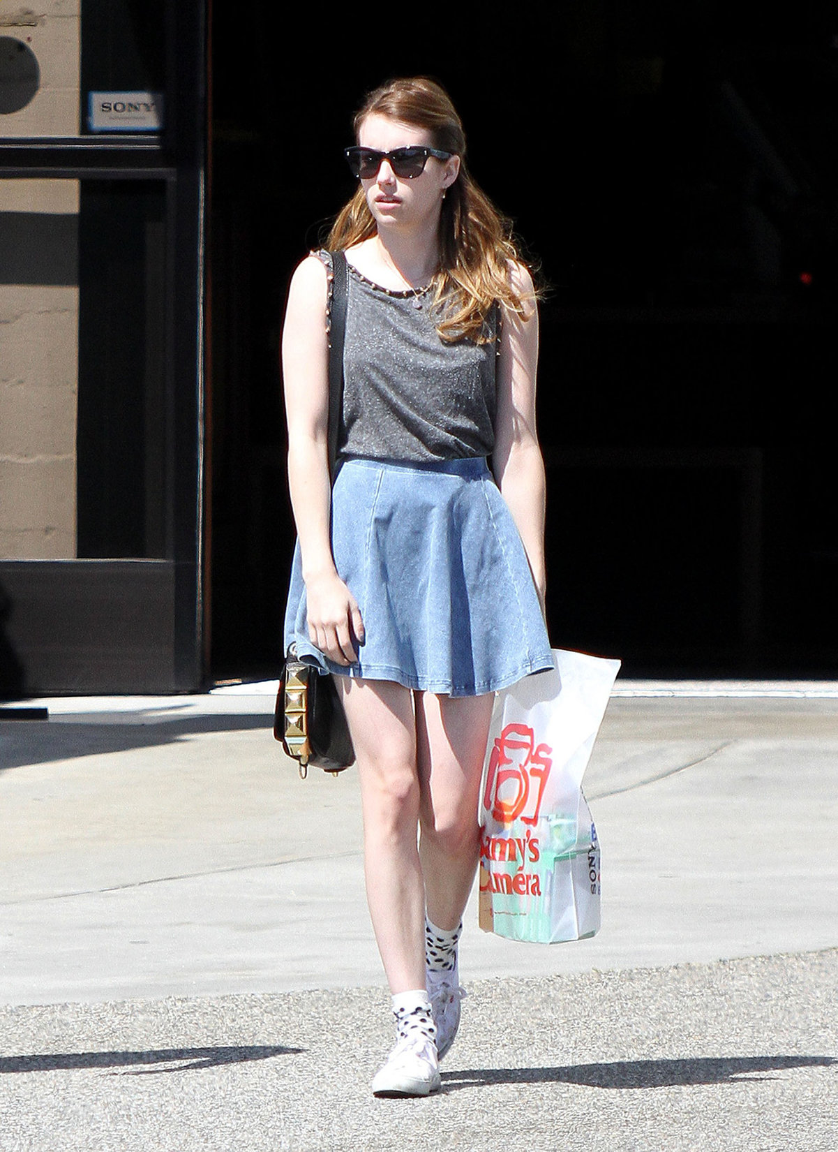 Emma Roberts - Spotted shopping at Samy's in Los Angeles (30.03.2013) 