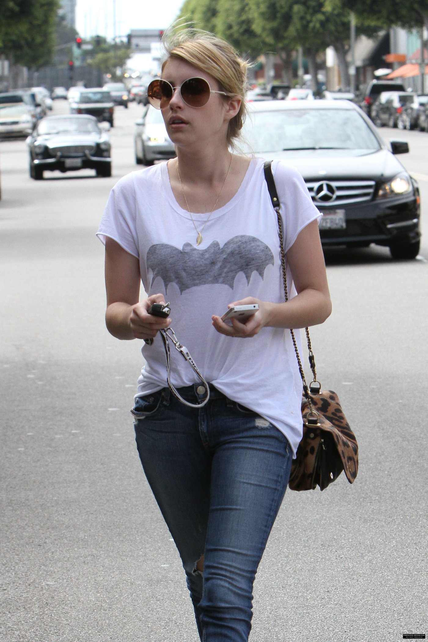 Emma Roberts Tight Jeans The Griddle Cafe And Rite Aid LA (10/09/12) 