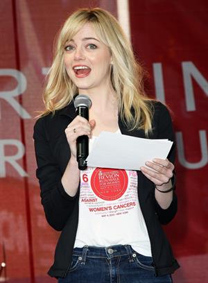 Emma Stone Revlon Run/Walk For Women in New York City - May 4, 2013 
