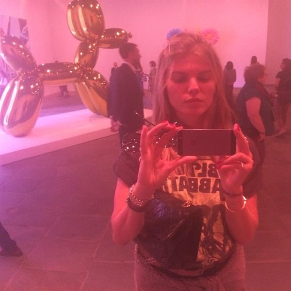 Maryna Linchuk taking a selfie