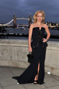 Gillian Anderson Relais & Chateau's 'Diner des Grands Chefs London (April 22, 2013) 