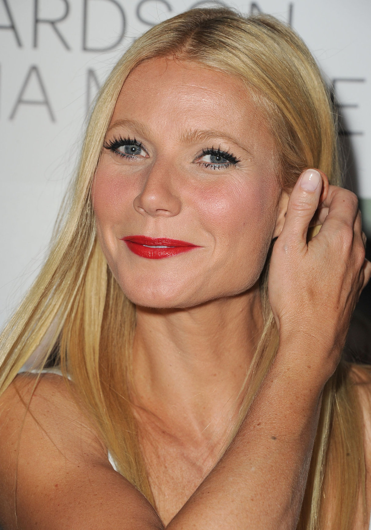 Gwyneth Paltrow Pictures Gwyneth Paltrow Thanks For Sharing LA Premiere 9/16/13