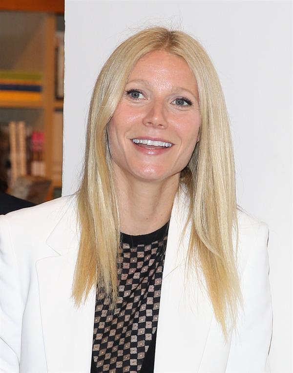 Gwyneth Paltrow Book signing at Williams-Sonoma in Beverly Hills on Apr. 5, 2013 