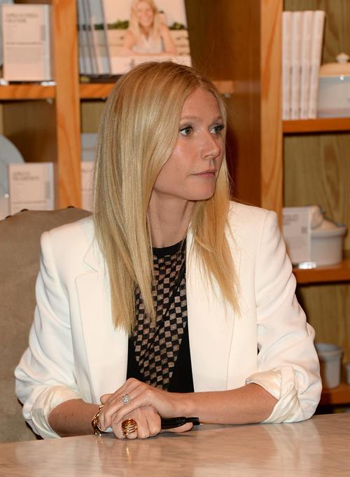 Gwyneth Paltrow Book signing at Williams-Sonoma in Beverly Hills on Apr. 5, 2013 
