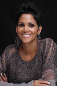 Halle Berry - Cloud Atlas Press Conference At The Beverly Hills Hotel 2012