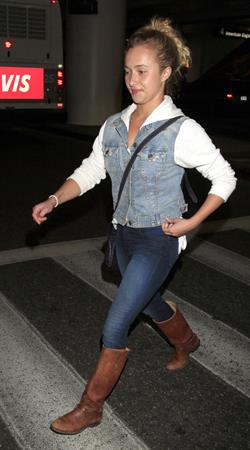Hayden Panettiere arriving at LAX Airport and signing autographs on May 29, 2013