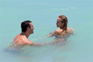 Hayden Panettiere 53Bikini candis at Miami Beach 12.05.13 