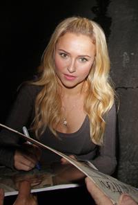 Hayden Panettiere leaving Jimmy Kimmel Live 11/7/12