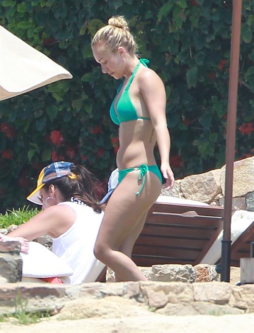 Hayden Panettiere Bikini In Cabo San Lucas July 3rd 2012